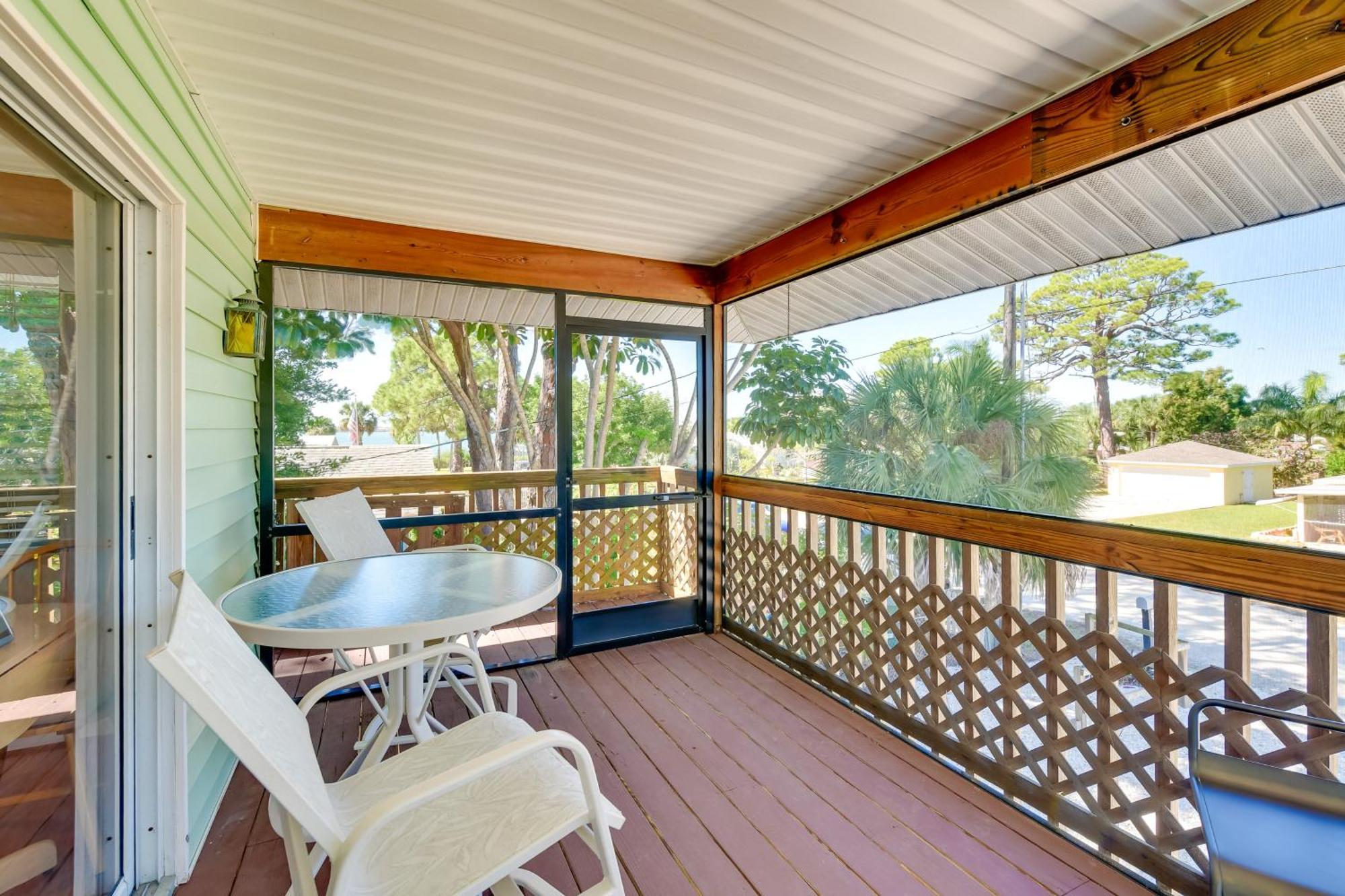 Coastal Oasis With Shared Pool, 2 Mi To Beach! Englewood Εξωτερικό φωτογραφία