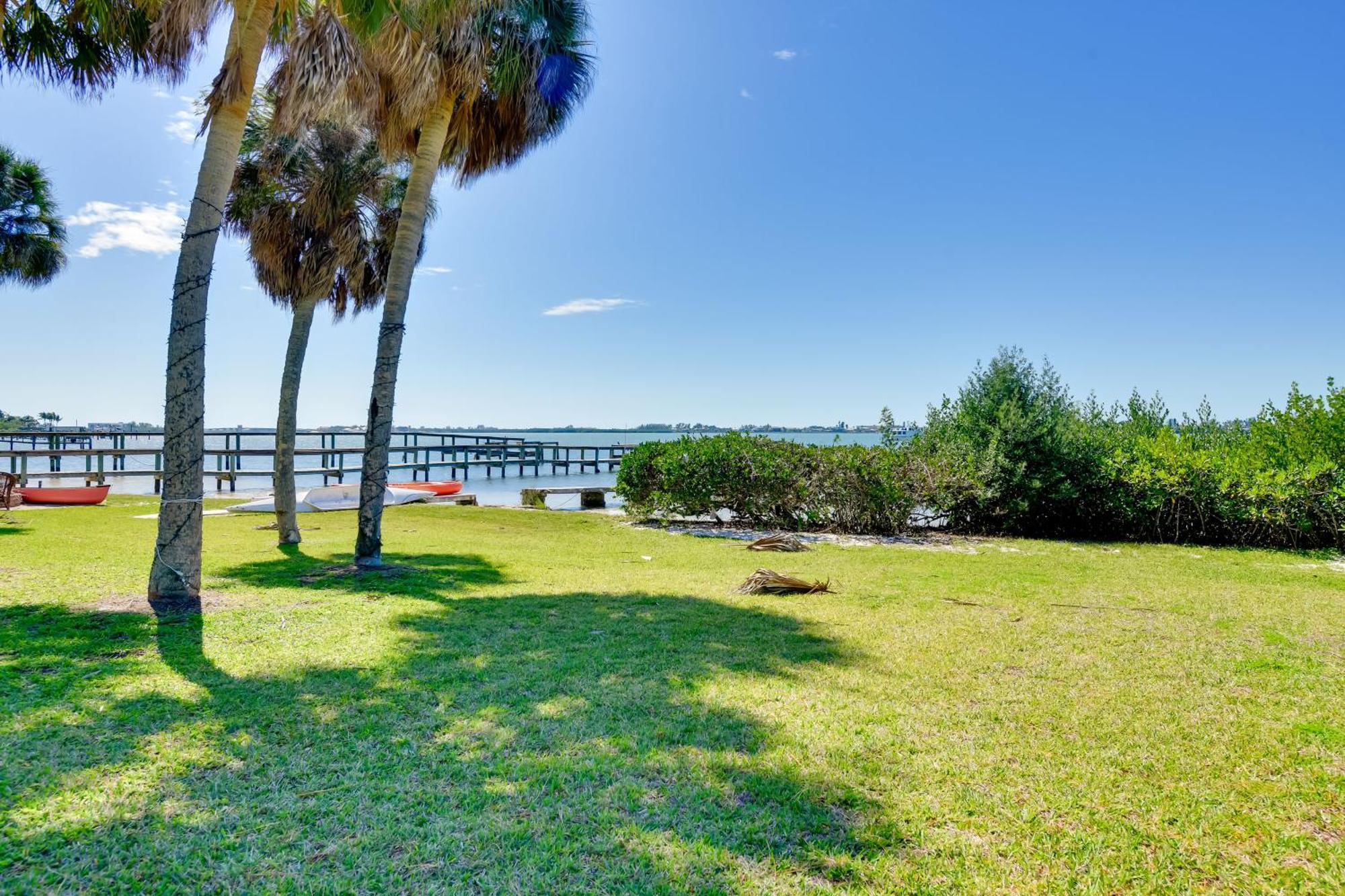 Coastal Oasis With Shared Pool, 2 Mi To Beach! Englewood Εξωτερικό φωτογραφία