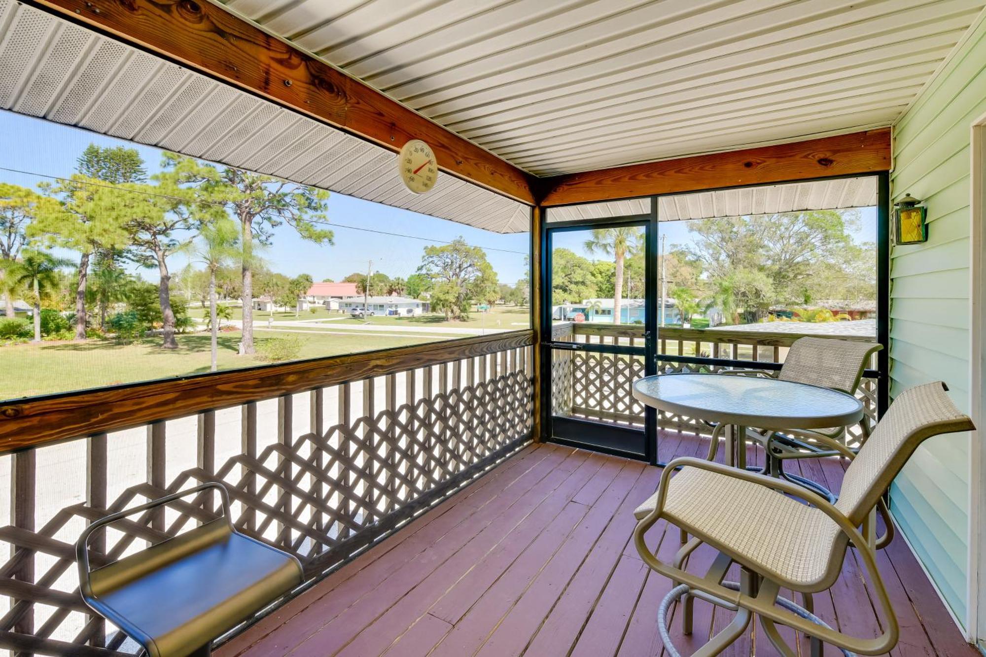 Coastal Oasis With Shared Pool, 2 Mi To Beach! Englewood Εξωτερικό φωτογραφία